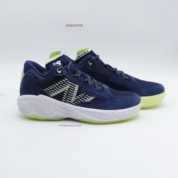 NEW Men\'s New Balance Fresh Foam BB V2 Basketball Shoes BBFRSHC2 Navy main image 7